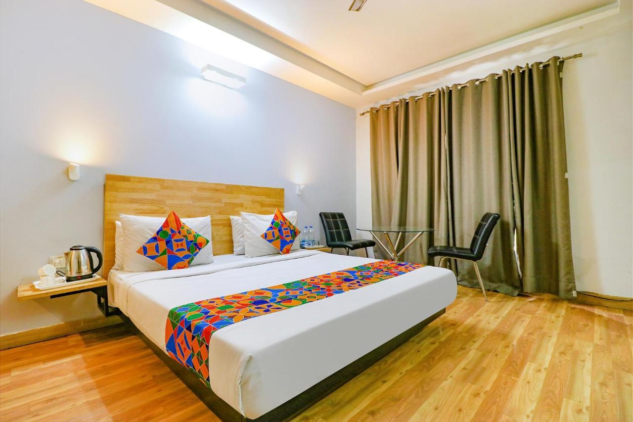 Fabhotel Majestic Jpm I Neu-Delhi Exterior foto